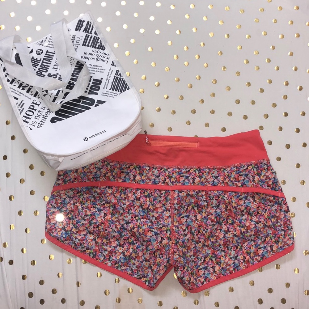 Lululemon Speed Up Short RARE design! :)